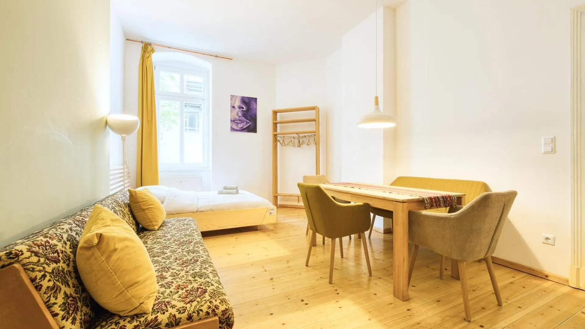 Gemuetliche 2-Zimmer-Wohnung Zentral Friedrichshain Berlin